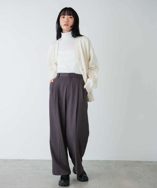 THE STANDARD（ザスタンダード）の「WEGO/エルボーパッチカーディガン（カーディガン/ボレロ・メンズ・ブラック/オフホワイト・LARGE/MEDIUM）」の14枚目の写真