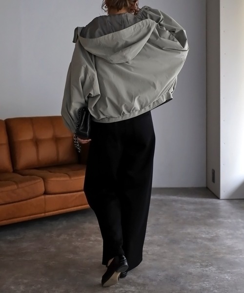 Bonjour Sagan（ボンジュールサガン）の「ピーチスキンショートマウンテンパーカー（マウンテンパーカー・レディース・アイボリー/ライトカーキ/ブラック・FREE）」の8枚目の写真