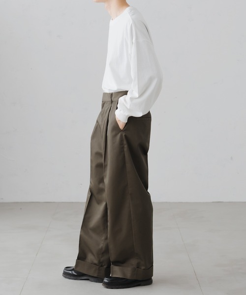 epnok（エプノック）の「ロールアップバギーチノスラックス（チノパンツ・メンズ・カーキ/チャコールグレー/ベージュ・SMALL/MEDIUM/LARGE）」の15枚目の写真