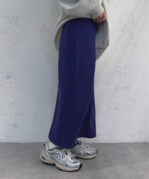 apres jour mignon（アプレジュールミニョン）の「ポンチスリットナロースカート【ZOZOTOWN限定アイテム】（スカート・レディース・ブラック/ブルー/オレンジ・X-LARGE/SMALL/MEDIUM）」の14枚目の写真