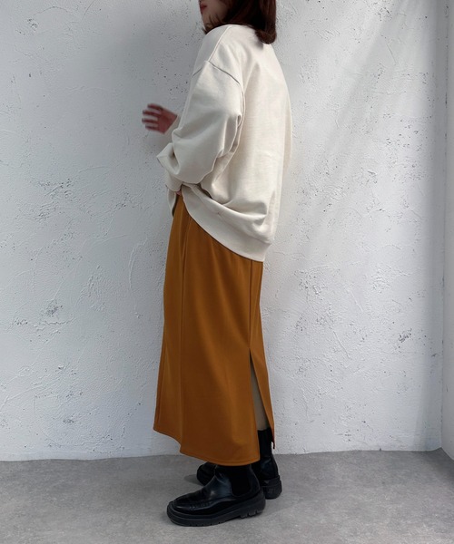 apres jour mignon（アプレジュールミニョン）の「ポンチスリットナロースカート【ZOZOTOWN限定アイテム】（スカート・レディース・ブラック/ブルー/オレンジ・X-LARGE/SMALL/MEDIUM）」の8枚目の写真