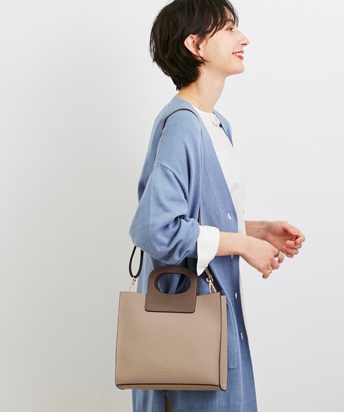 SHOO・LA・RUE（シューラルー）の「◆クリテハンドルスクエアトート（トートバッグ・レディース・グレー/ブラック/ベージュ系4・00）」の15枚目の写真