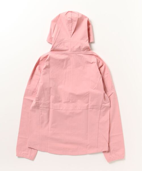 le coq sportif(ルコックスポルティフ)の「ルコックスポルティフ クロスジャケット(ナイロンジャケット・レディース・スモークピンク/ベージュ/ネイビー・XL/L/M/S)」の4枚目の写真