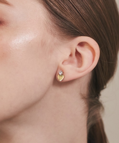 ciite' surgical stainless(シーテサージカルステンレス)の「【 金属アレルギー対応 】 ハートビジューピアス サージカルステンレス 316L(ピアス(両耳用)・レディース・シルバー/ゴールド・FREE)」の1枚目の写真