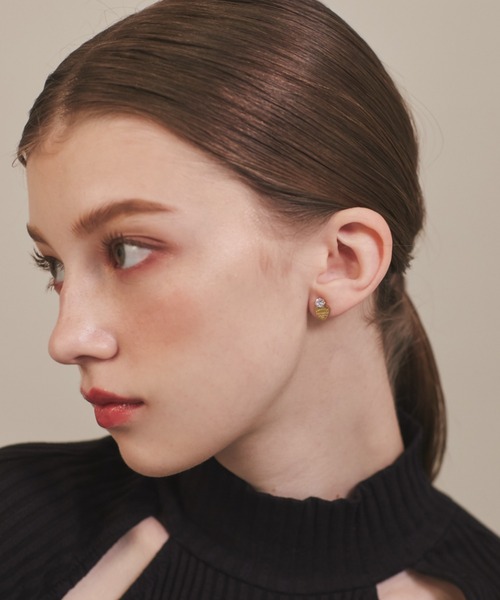 ciite' surgical stainless(シーテサージカルステンレス)の「【 金属アレルギー対応 】 ハートビジューピアス サージカルステンレス 316L(ピアス(両耳用)・レディース・シルバー/ゴールド・FREE)」の10枚目の写真