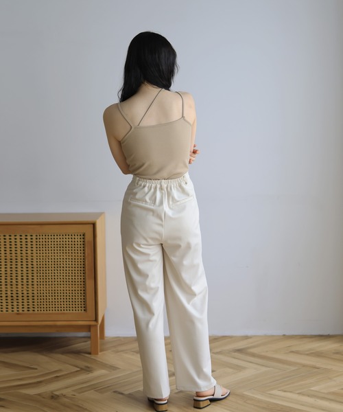 hellam（へラム）の「クロスデザインキャミソール（キャミソール・レディース・オフホワイト/ブラック/カーキ/ベージュ・FREE）」の18枚目の写真