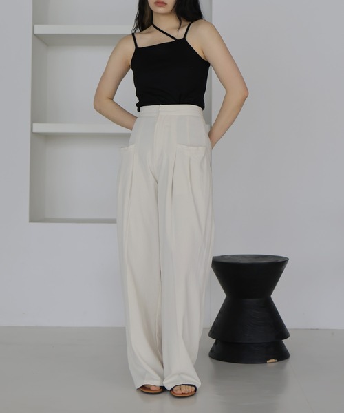 hellam（へラム）の「クロスデザインキャミソール（キャミソール・レディース・オフホワイト/ブラック/カーキ/ベージュ・FREE）」の15枚目の写真