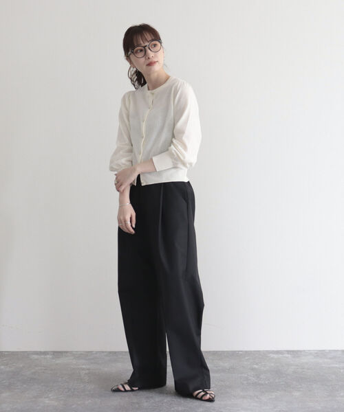 fredy emue（フレディエミュ）の「ハートボタン シアーカーディガン（カーディガン/ボレロ・レディース・オフホワイト/オレンジ/サックスブルー/ネイビー・38）」の13枚目の写真