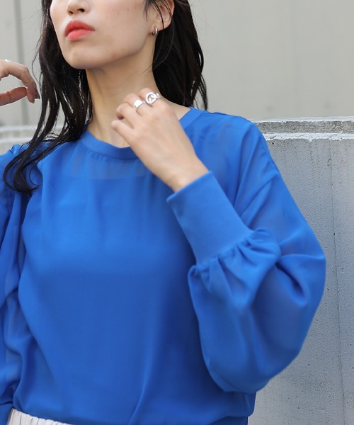 COLONY 2139（コロニートゥーワンスリーナイン）の「【セットアイテム】長袖シアートップス＆キャミソールセット（シャツ/ブラウス・レディース・ブラック/グレー/アイボリー/ブルー/グリーン系その他・FREE）」の5枚目の写真