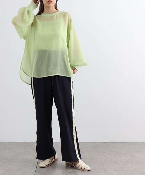 COLONY 2139（コロニートゥーワンスリーナイン）の「【セットアイテム】長袖シアートップス＆キャミソールセット（シャツ/ブラウス・レディース・ブラック/グレー/アイボリー/ブルー/グリーン系その他・FREE）」の10枚目の写真