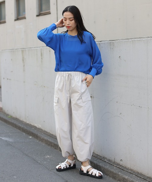 COLONY 2139（コロニートゥーワンスリーナイン）の「【セットアイテム】長袖シアートップス＆キャミソールセット（シャツ/ブラウス・レディース・ブラック/グレー/アイボリー/ブルー/グリーン系その他・FREE）」の21枚目の写真