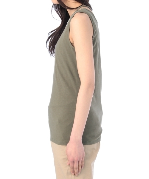 HusHusH（ハッシュアッシュ）の「三つ編みタンクトップ（タンクトップ・レディース・ブラック/グリーン/レッド/ホワイト・02/03）」の5枚目の写真