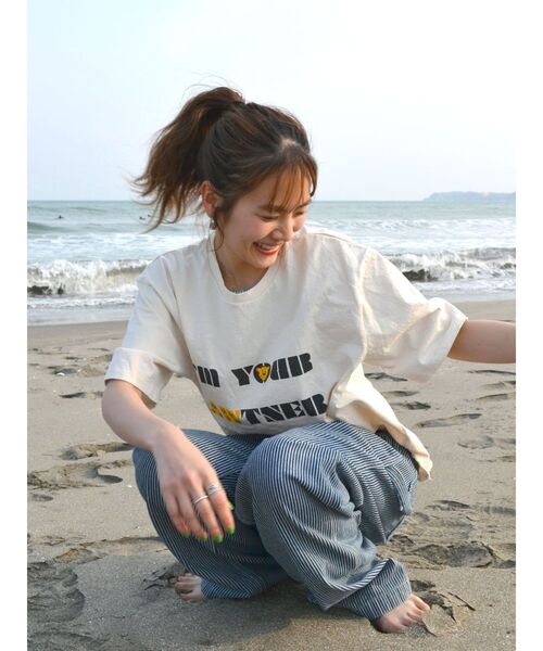 MIXTA(ミクスタ)の「Mixta別注 TIGER Tee(Tシャツ/カットソー・レディース・ブラウン/アイボリー・FREE)」の3枚目の写真