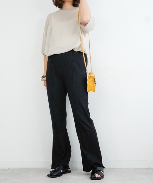 Fabby fabby（ファビィーファビィー）の「クロストングフラットサンダル（サンダル・レディース・オフホワイト/ブラック/ライトベージュ・LARGE/MEDIUM/SMALL）」の8枚目の写真