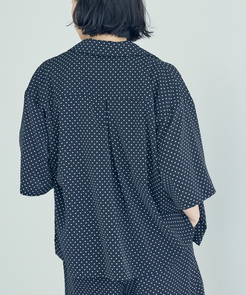 AMERICAN HOLIC（アメリカンホリック）の「とろみ開襟シャツ（シャツ/ブラウス・レディース・ネイビー/ドット・M/L）」の18枚目の写真