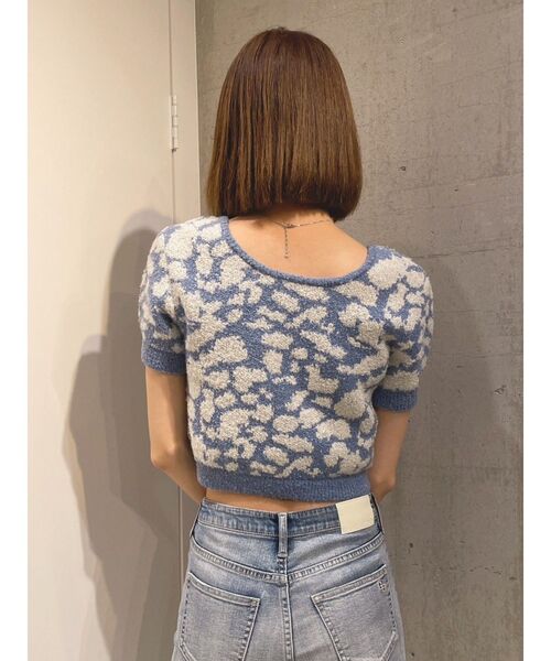 GYDA（ジェイダ）の「レオパードパターン2WAYニットトップス（ニット/セーター・レディース・ライトブルー/オフホワイト・FREE）」の7枚目の写真