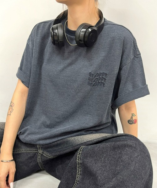 WHO'S WHO gallery(フーズフーギャラリー)の「《WEB限定》【SLOPPY/スロッピー】ロゴ刺繍TEE(Tシャツ/カットソー・レディース・ホワイト/ライトグレー/ホワイト系その他/ブラック系その他/チャコールグレー/ブラック/ブラック系その他2/ネイビー・FREE)」の8枚目の写真