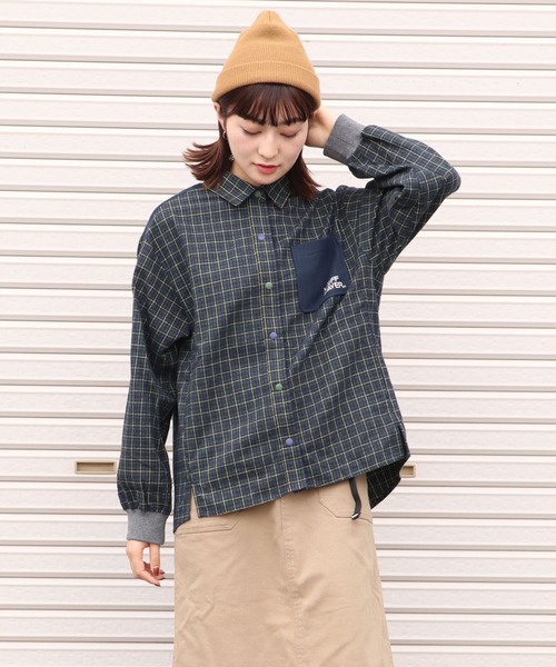 KRIFF MAYER Lady's Collection（クリフメイヤーレディースコレクション）の「ビエラハッピーシャツ（シャツ/ブラウス・レディース・ネイビー/ワインレッド/オフホワイト/カラフル/その他5・LARGE/MEDIUM）」の2枚目の写真