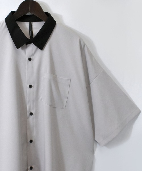 おしゃれスタ(オシャレスタ)の「ポリストレッチ クレリック レギュラーカラー半袖ビッグシャツ【IR】(シャツ/ブラウス・メンズ・ネイビー/サックスブルー/パープル/ブラック/チャコールグレー/ホワイト/グレイッシュベージュ/グリーン・L/XL/M)」の5枚目の写真