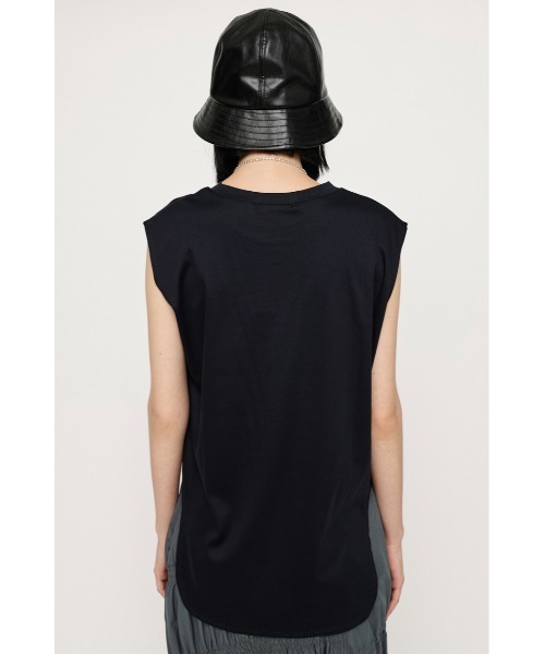 SLY（スライ）の「SILKY TOUCH TANK TOP シルキータッチ タンクトップ 肌触りの良い 無地 シンプル 大人カジュアル（タンクトップ・レディース・ブラック/グレー/オフホワイト/ピンク・FREE）」の14枚目の写真