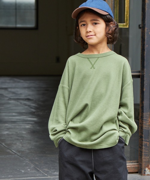 PAIRMANON STREET(ペアマノンストリート)の「【PAIRMANON STREET】ビッグシルエット ガゼット ワッフル ロンT(Tシャツ/カットソー・キッズ・イエロー/ライトベージュ/ブラック/ブラック系その他/レッド/カーキ/パープル系その他/ベージュ系その他・100/140/90/130/150/120/110)」の7枚目の写真