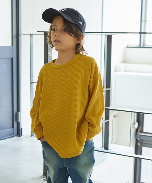 PAIRMANON STREET(ペアマノンストリート)の「【PAIRMANON STREET】ビッグシルエット ガゼット ワッフル ロンT(Tシャツ/カットソー・キッズ・イエロー/ライトベージュ/ブラック/ブラック系その他/レッド/カーキ/パープル系その他/ベージュ系その他・100/140/90/130/150/120/110)」の8枚目の写真