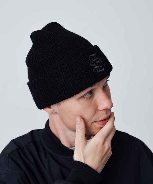 SILAS（サイラス）の「OLD ENGLISH BEANIE（ニットキャップ/ビーニー・メンズ・バーガンディー/ホワイト/ブラック・ONE SIZE）」の6枚目の写真