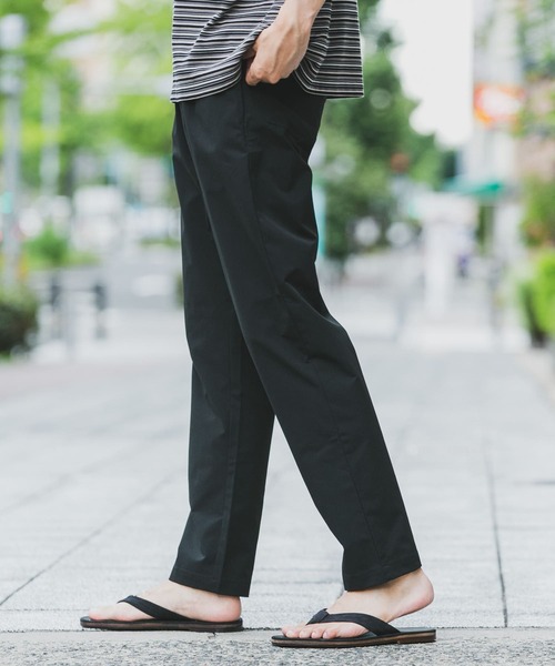 URBAN RESEARCH DOORS(アーバンリサーチドアーズ)の「リラックスイージーパンツ(その他パンツ・メンズ・グリーン系その他/チャコールグレー/ブラック・MEDIUM/LARGE)」の17枚目の写真