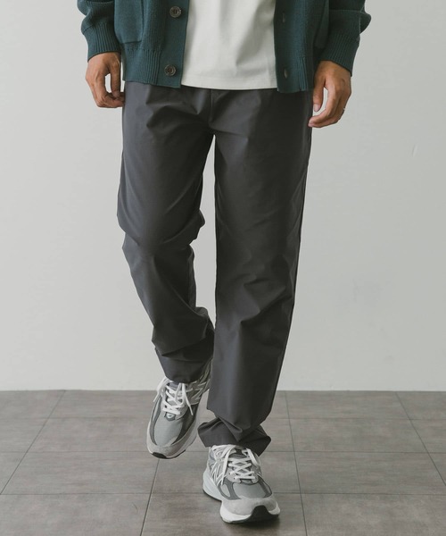 URBAN RESEARCH DOORS(アーバンリサーチドアーズ)の「リラックスイージーパンツ(その他パンツ・メンズ・グリーン系その他/チャコールグレー/ブラック・MEDIUM/LARGE)」の20枚目の写真