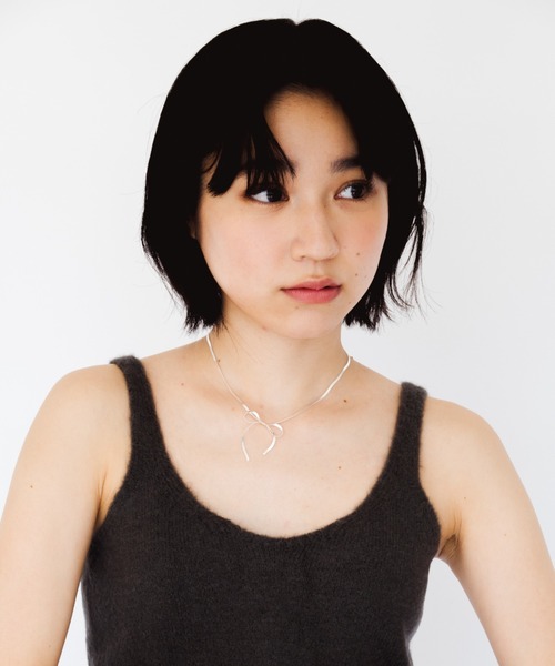 whim(ウィム)の「Silver925 Simple Ribbon Necklace(ネックレス・レディース・シルバー/ゴールド・FREE)」の8枚目の写真