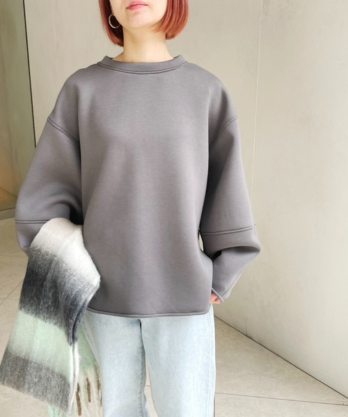 Meli rich(メリーリッチ)の「ボンディングリバーランタンスリーブプルオーバー(スウェット・レディース・チャコールグレー/アイボリー/ライトベージュ/ブラック・MEDIUM)」の22枚目の写真