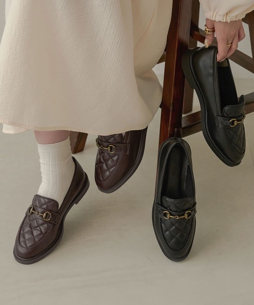 Ambre Neige(アンブルネージュ)の「ビット付きダイヤカットローファー/【WEB/EC限定商品】(ローファー・レディース・ブラック/ダークブラウン・MEDIUM/LARGE)」の13枚目の写真
