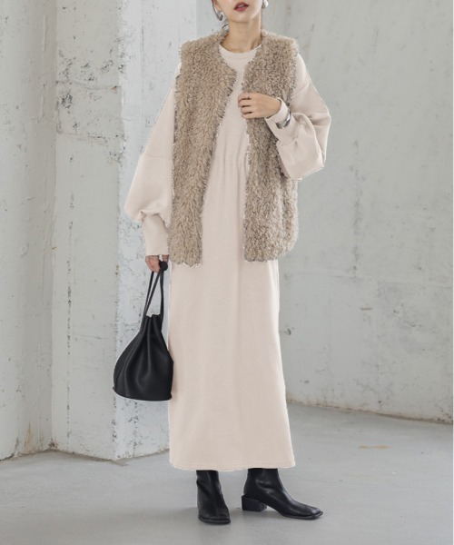 AMELY(エミリー)の「ドロストワンピース(ワンピース・レディース・ブルー/カーキ/アイボリー/ブラック・フリー)」の6枚目の写真