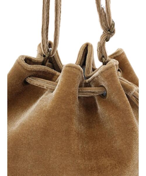 ehka sopo（エヘカソポ）の「ベロア巾着バッグ（ハンドバッグ・レディース・ベージュ/ブルー/ブラック・F）」の17枚目の写真