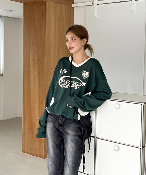 セール】カジュアルVネックユニフォームスウェット（スウェット）｜by