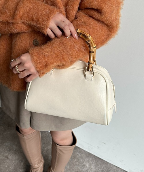 Thevon(ゼボン)の「バンブーハンドルボストンバッグ(ボストンバッグ・レディース・ブラウン/マスタード/アイボリー・FREE)」の2枚目の写真