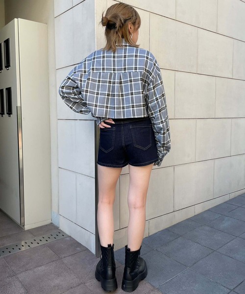 ENVYM（アンビー）の「スイッチングミニスカパン（スカート・レディース・ブラック/ブルー・SMALL/MEDIUM）」の19枚目の写真