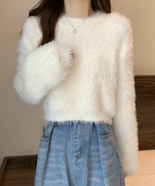 DIAVEL（ディアベル）の「ショート丈 シャギーニットトップス（ニット/セーター・レディース・ブラック/グリーン/サックスブルー/パープル/ベージュ/ホワイト・M）」の8枚目の写真