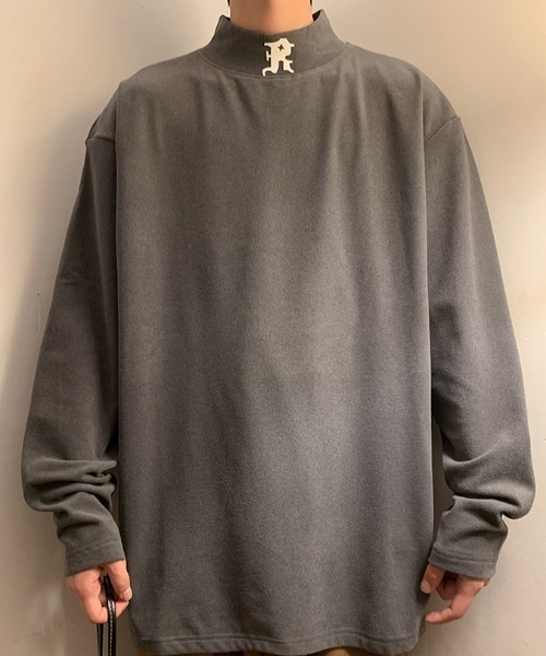 MGV(エムジーヴィー)の「イニシャルロゴモックネックロンT(Tシャツ/カットソー・メンズ・ベージュ/ダークグレー/ブラック/ホワイト/パープル・LARGE/X-LARGE/MEDIUM)」の13枚目の写真