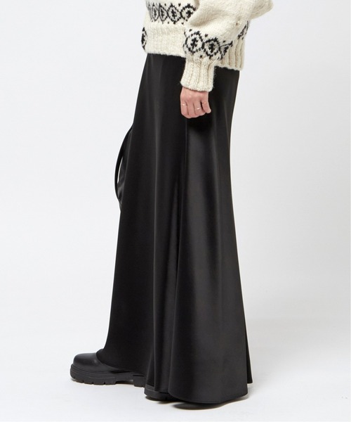 AP STUDIO（エーピーストゥディオ）の「サテンフレアスカート（スカート・レディース・ブラック・38/36）」の10枚目の写真