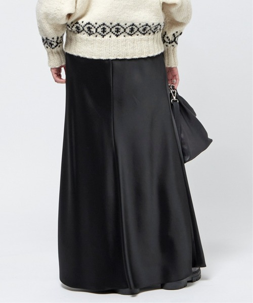 AP STUDIO（エーピーストゥディオ）の「サテンフレアスカート（スカート・レディース・ブラック・38/36）」の11枚目の写真