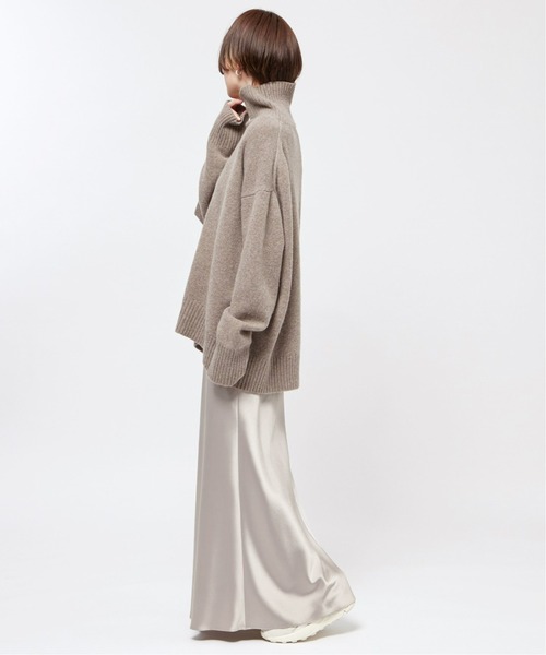 AP STUDIO（エーピーストゥディオ）の「サテンフレアスカート（スカート・レディース・ブラック・38/36）」の5枚目の写真