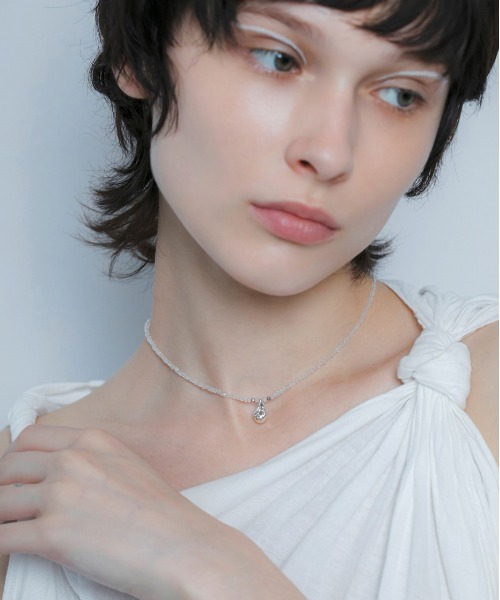 LAPUIS(ラピュイ)の「LAPUIS(ラピュイ)Oyster Gemstone Necklace(ネックレス・レディース・ブラウン/グレー/クリア/ブルー/ブラック/グリーン/パープル/ピンク/マルチ・FREE)」の9枚目の写真