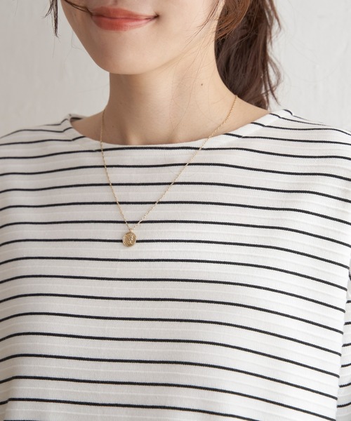 ikka（イッカ）の「リップル裾タックプルオーバー（Tシャツ/カットソー・レディース・イエロー/ブラック/ベージュ/オフホワイト・S/M/L）」の12枚目の写真