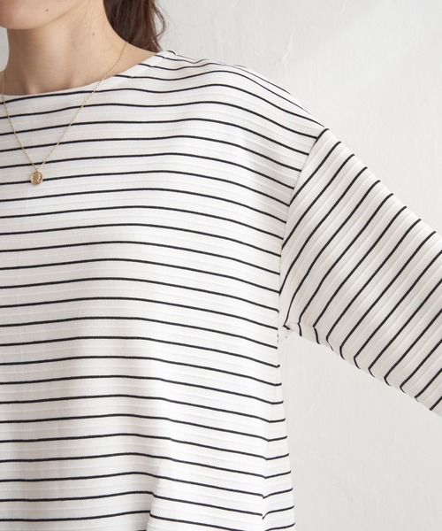 ikka（イッカ）の「リップル裾タックプルオーバー（Tシャツ/カットソー・レディース・イエロー/ブラック/ベージュ/オフホワイト・S/M/L）」の13枚目の写真