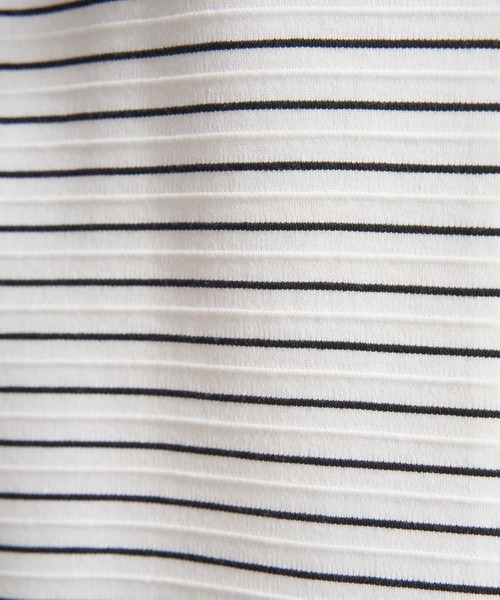 ikka（イッカ）の「リップル裾タックプルオーバー（Tシャツ/カットソー・レディース・イエロー/ブラック/ベージュ/オフホワイト・S/M/L）」の17枚目の写真