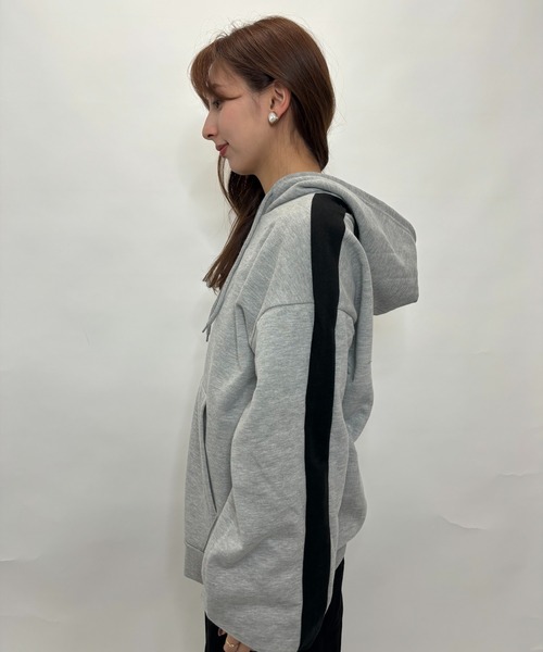 Alite cloth（アリーテクロス）の「袖ラインビッグサイズジップパーカー（パーカー・レディース・グレー/ブルー/ブラック/ブラウン・S/M/L/XL）」の11枚目の写真