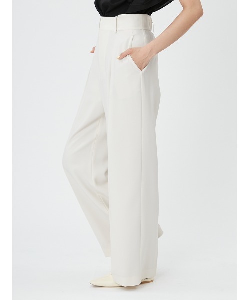 FRAY I.D（フレイアイディー）の「ツイルタックストレートパンツ（スラックス・レディース・アイボリー/ブルー/グレー・1/0）」の9枚目の写真