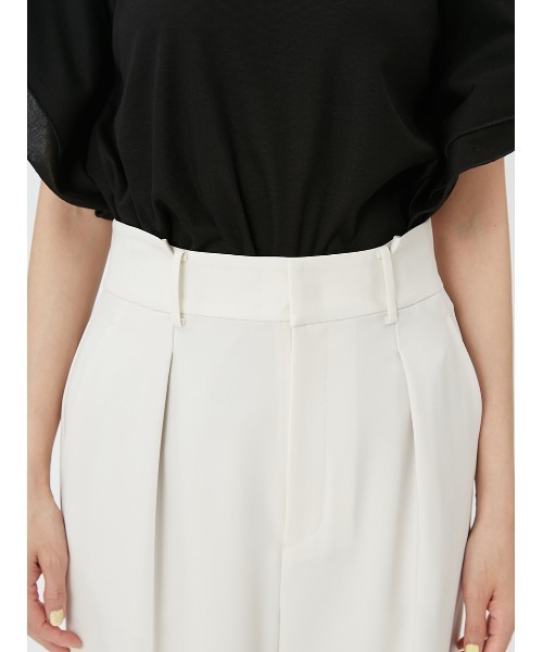 FRAY I.D（フレイアイディー）の「ツイルタックストレートパンツ（スラックス・レディース・アイボリー/ブルー/グレー・1/0）」の13枚目の写真