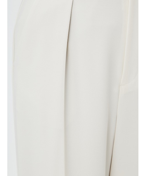 FRAY I.D（フレイアイディー）の「ツイルタックストレートパンツ（スラックス・レディース・アイボリー/ブルー/グレー・1/0）」の10枚目の写真